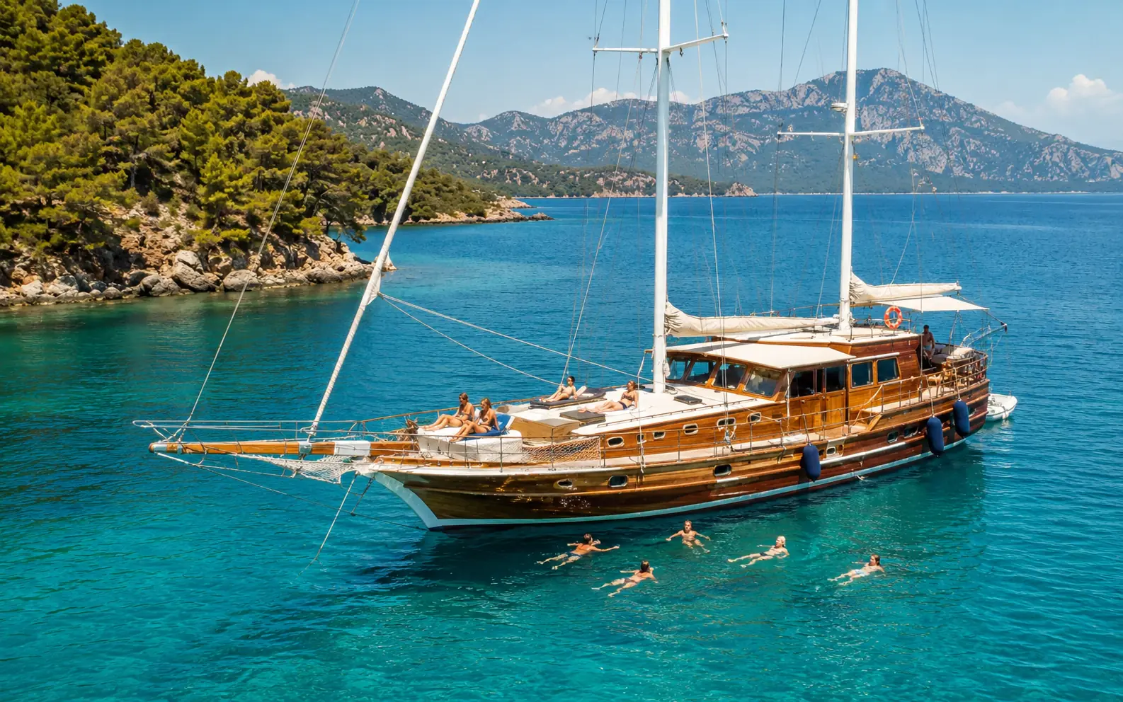 Gocek 12 Islands from Sarigerme: Shared or Private Boat?